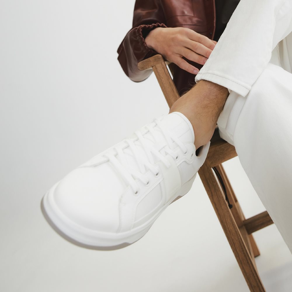 White Aldo Makau Low Top Sneakers | 67FICMXOU